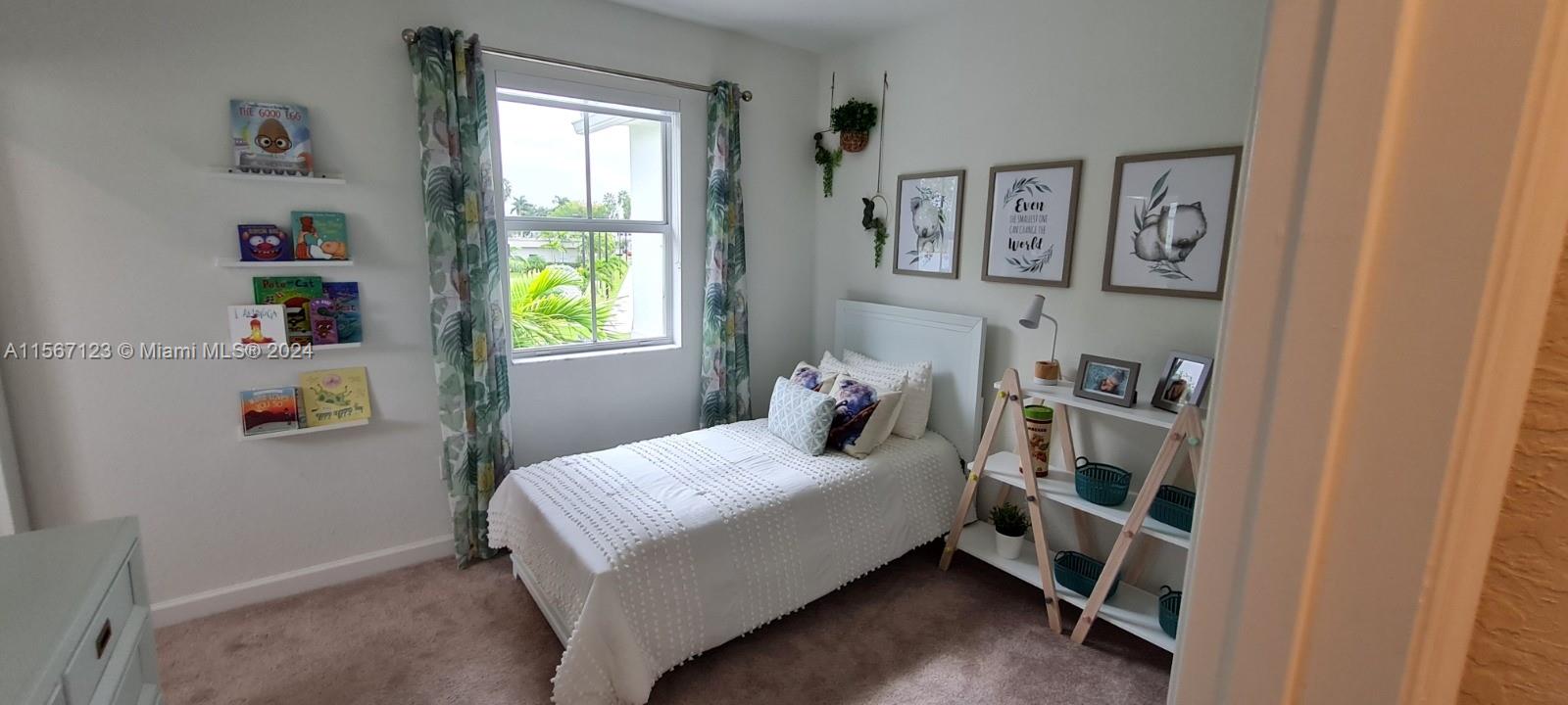 1849 SE 27th Ter, Homestead, Florida 33035, 3 Bedrooms Bedrooms, ,3 BathroomsBathrooms,Residentiallease,For Rent,1849 SE 27th Ter,A11567123