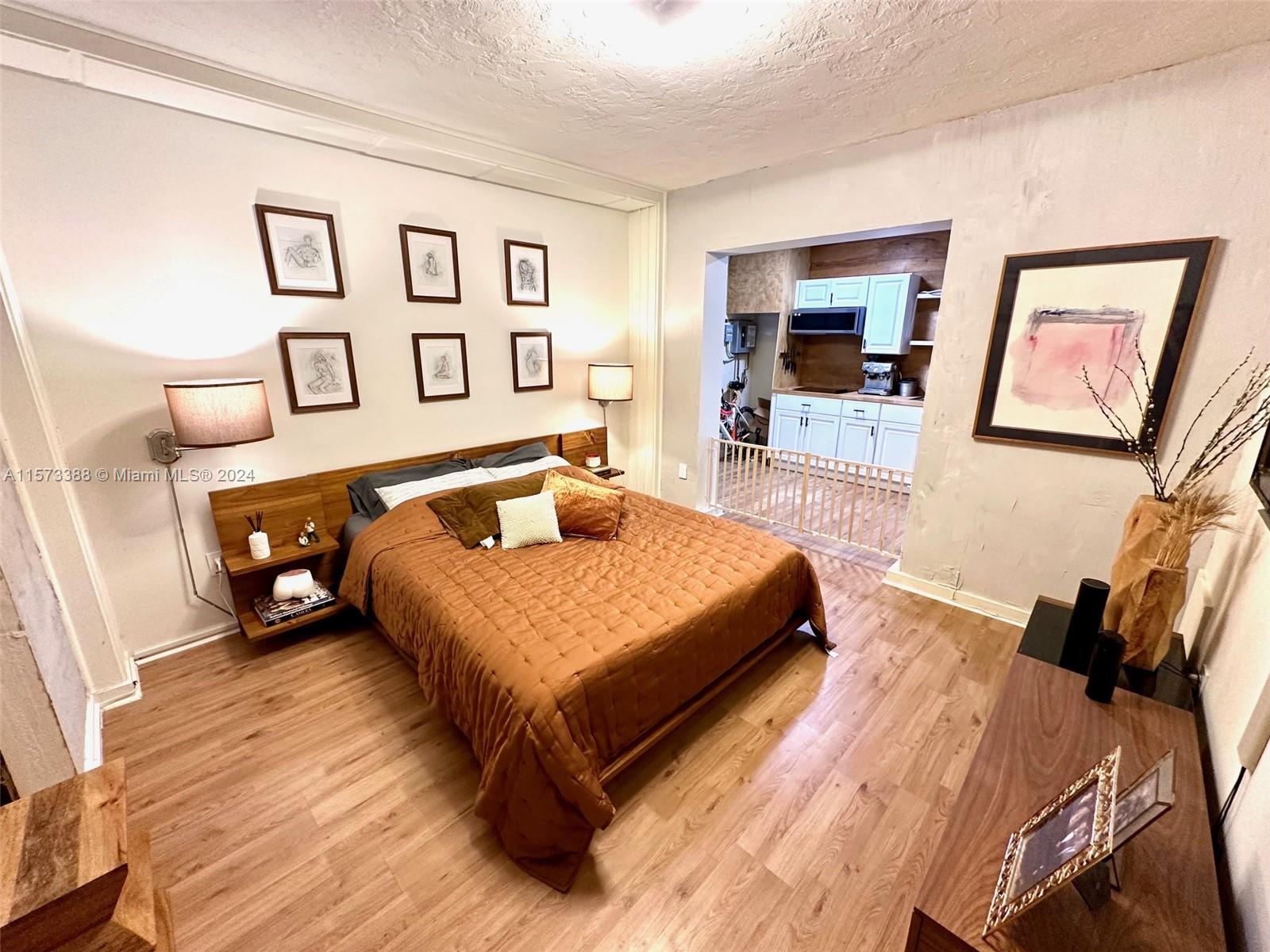 1645 NE 9th Ave 1- East, Fort Lauderdale, Florida 33305, ,1 BathroomBathrooms,Residentiallease,For Rent,1645 NE 9th Ave 1- East,A11573388