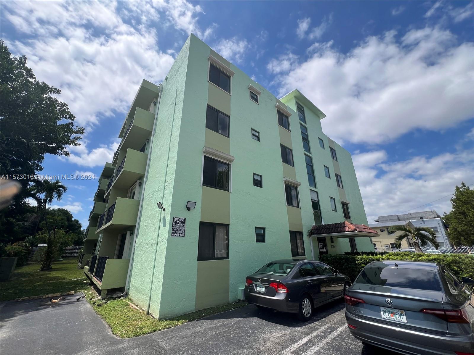 1530 SW 2nd St 107, Miami, Florida 33135, 2 Bedrooms Bedrooms, ,1 BathroomBathrooms,Residentiallease,For Rent,1530 SW 2nd St 107,A11573016