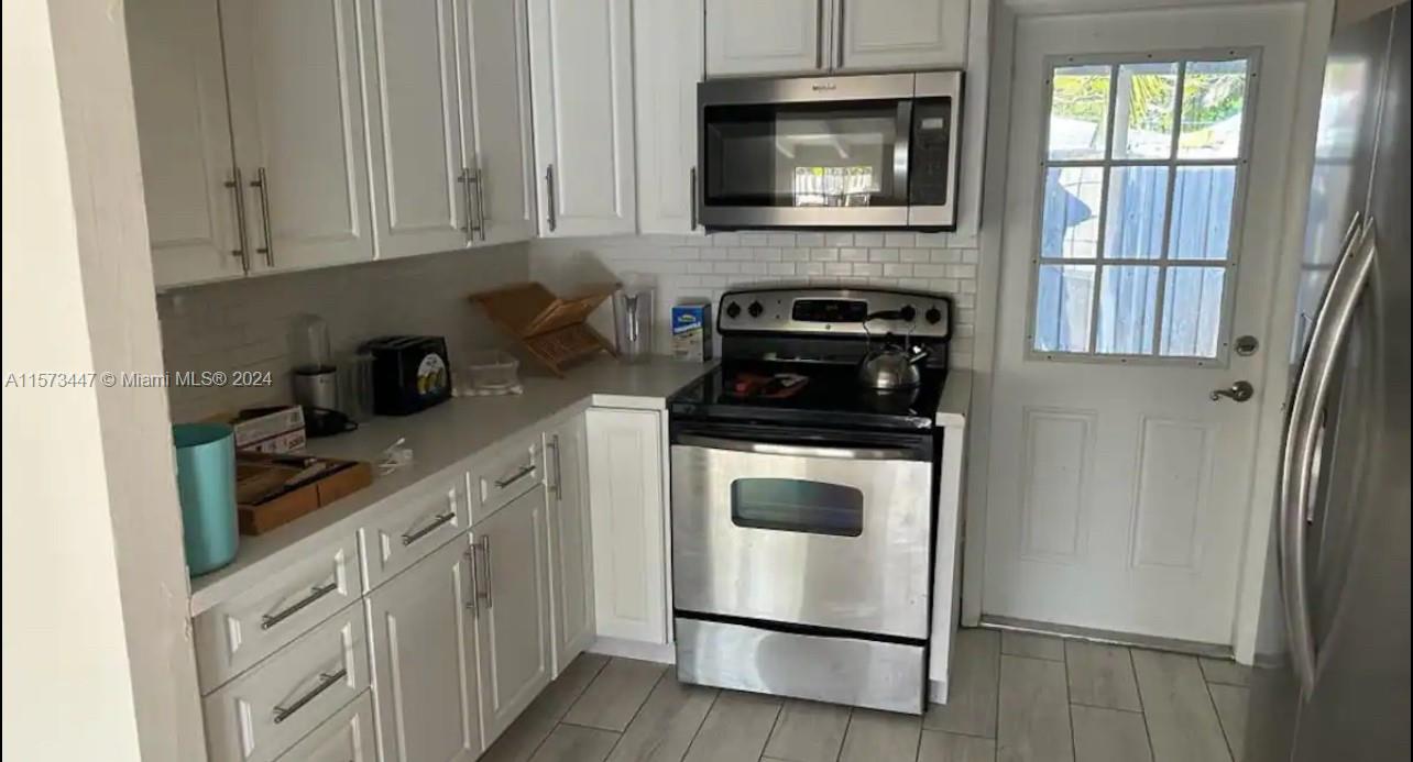 1628 NE 179th St, North Miami Beach, Florida 33162, 3 Bedrooms Bedrooms, ,2 BathroomsBathrooms,Residentiallease,For Rent,1628 NE 179th St,A11573447