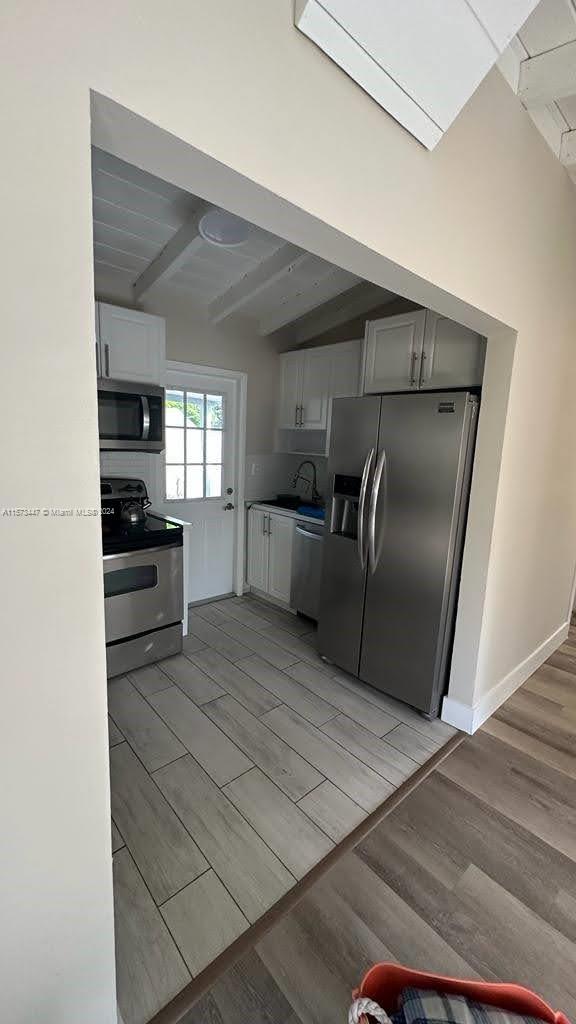 1628 NE 179th St, North Miami Beach, Florida 33162, 3 Bedrooms Bedrooms, ,2 BathroomsBathrooms,Residentiallease,For Rent,1628 NE 179th St,A11573447