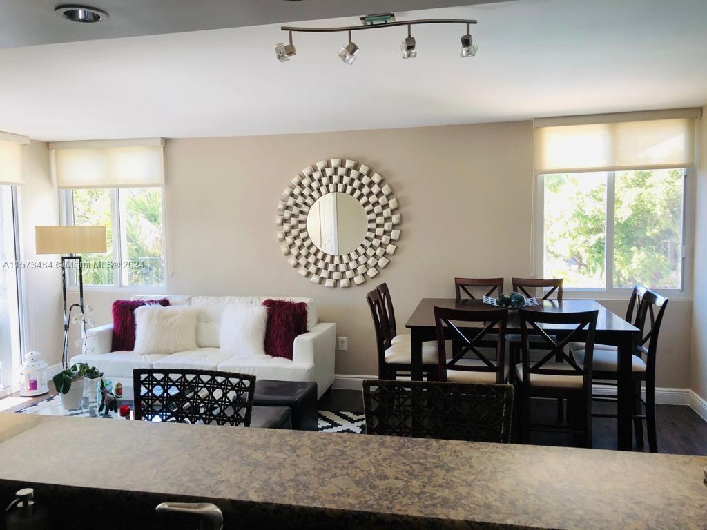 Miami, Florida 33136, 2 Bedrooms Bedrooms, ,2 BathroomsBathrooms,Residentiallease,For Rent,A11573484
