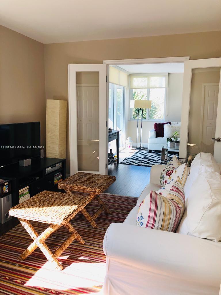 Miami, Florida 33136, 2 Bedrooms Bedrooms, ,2 BathroomsBathrooms,Residentiallease,For Rent,A11573484