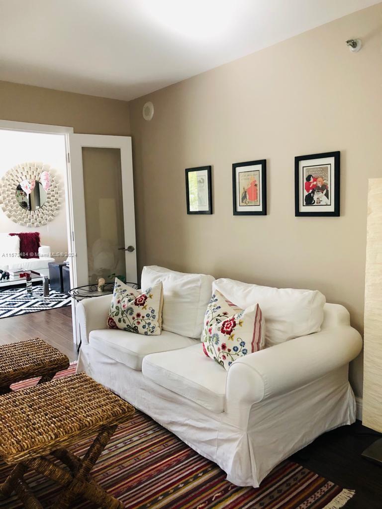 Miami, Florida 33136, 2 Bedrooms Bedrooms, ,2 BathroomsBathrooms,Residentiallease,For Rent,A11573484