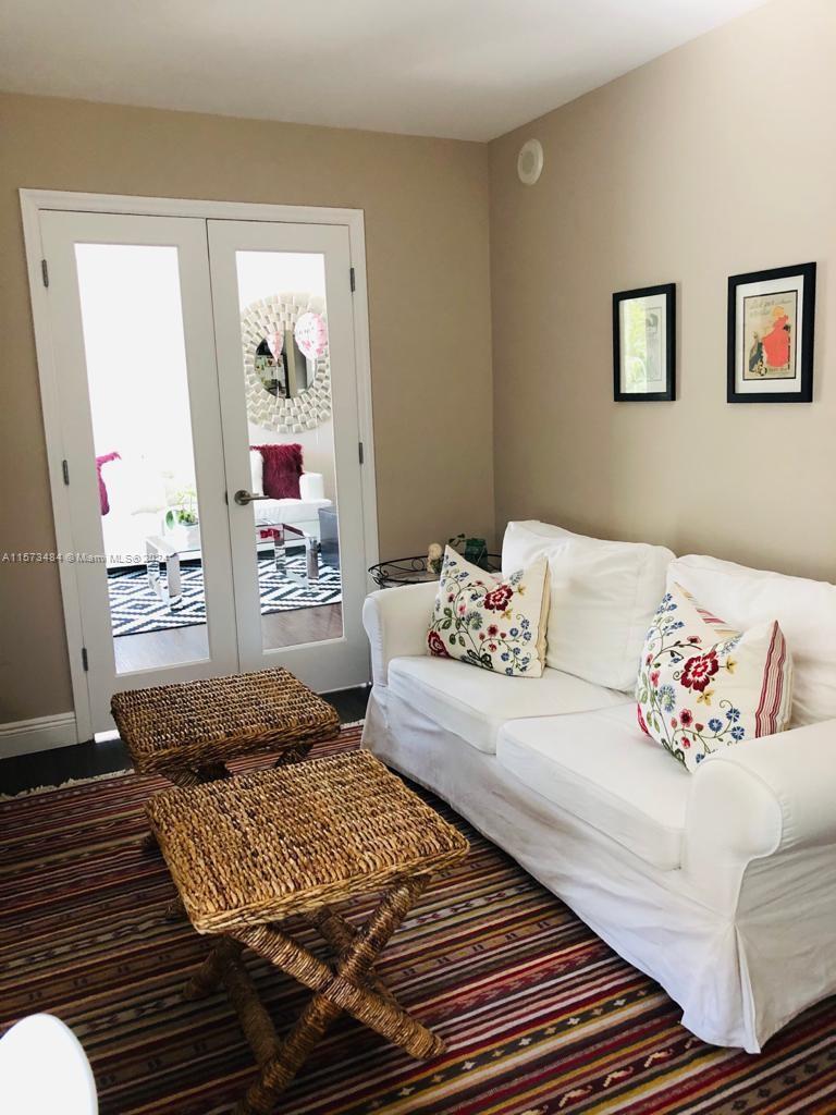 Miami, Florida 33136, 2 Bedrooms Bedrooms, ,2 BathroomsBathrooms,Residentiallease,For Rent,A11573484