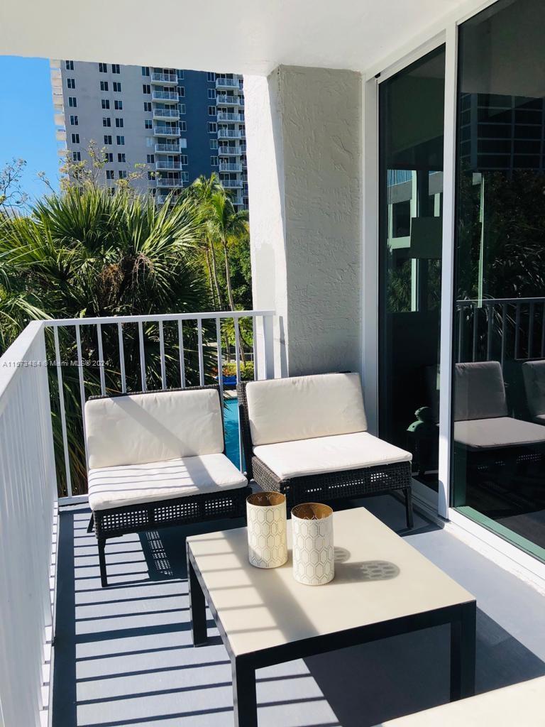 Miami, Florida 33136, 2 Bedrooms Bedrooms, ,2 BathroomsBathrooms,Residentiallease,For Rent,A11573484