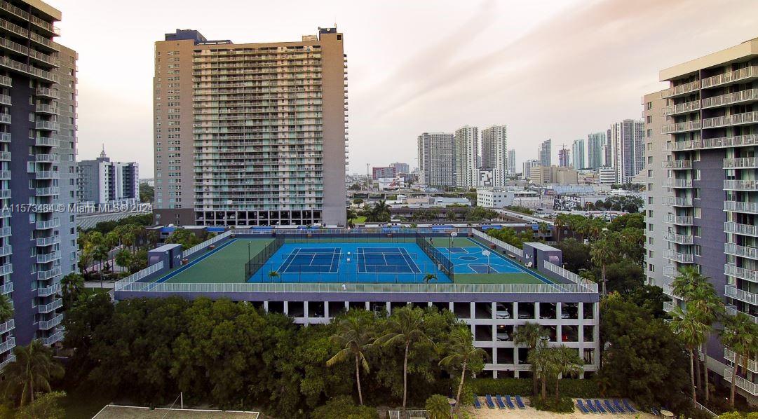 Miami, Florida 33136, 2 Bedrooms Bedrooms, ,2 BathroomsBathrooms,Residentiallease,For Rent,A11573484