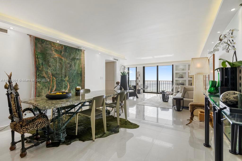 2625 Collins Ave 707, Miami Beach, Florida 33140, 2 Bedrooms Bedrooms, ,2 BathroomsBathrooms,Residential,For Sale,2625 Collins Ave 707,A11571991