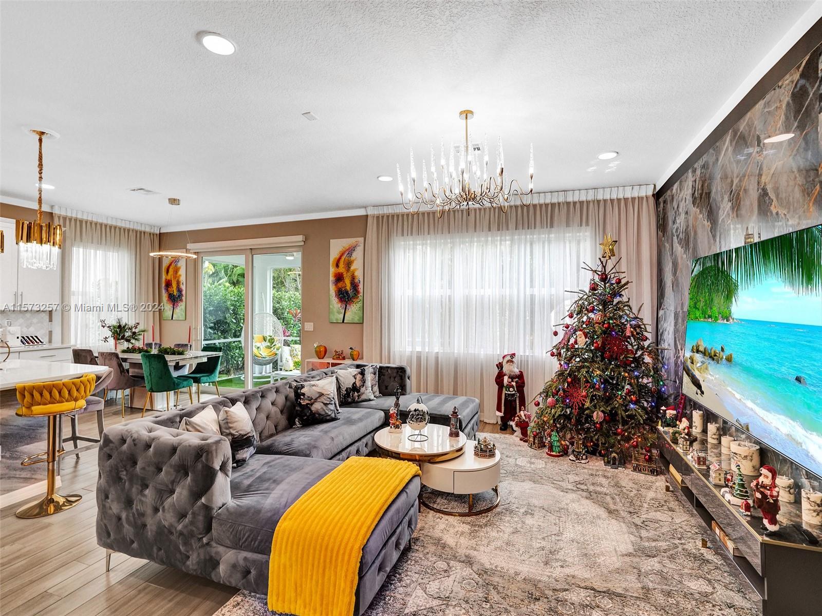 4414 Ficus St 4414, Hollywood, Florida 33021, 3 Bedrooms Bedrooms, ,2 BathroomsBathrooms,Residentiallease,For Rent,4414 Ficus St 4414,A11573257