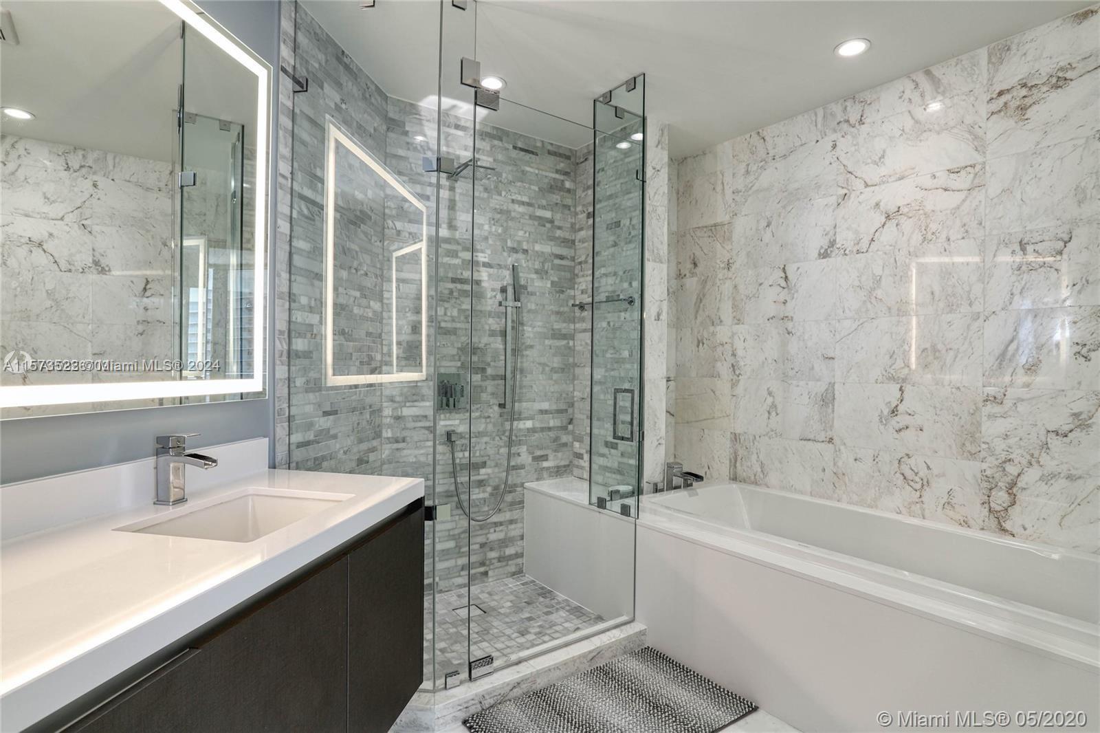 851 NE 1st Ave 3205, Miami, Florida 33132, 2 Bedrooms Bedrooms, ,2 BathroomsBathrooms,Residentiallease,For Rent,851 NE 1st Ave 3205,A11573522