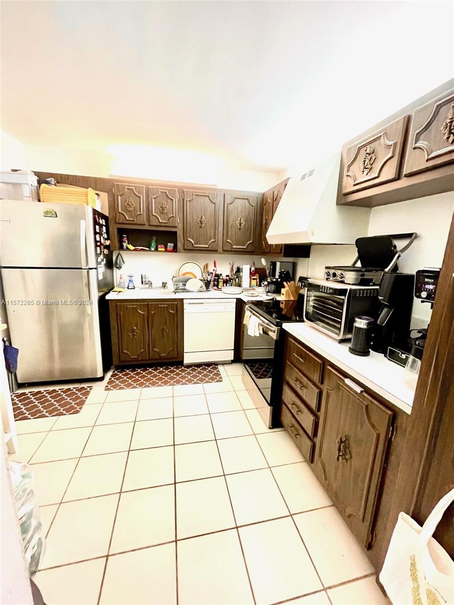 2851 NE 183rd St 2108E, Aventura, Florida 33160, 1 Bedroom Bedrooms, ,1 BathroomBathrooms,Residential,For Sale,2851 NE 183rd St 2108E,A11572265