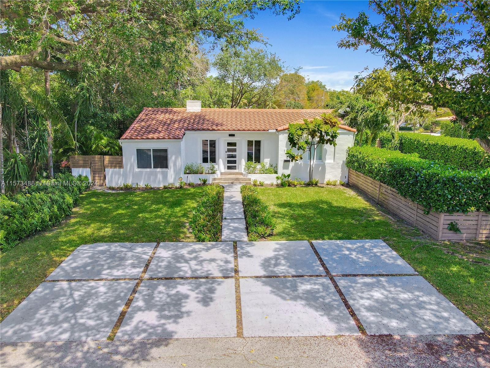 101 NW 100th St, Miami Shores, Florida 33150, 4 Bedrooms Bedrooms, ,3 BathroomsBathrooms,Residentiallease,For Rent,101 NW 100th St,A11573488