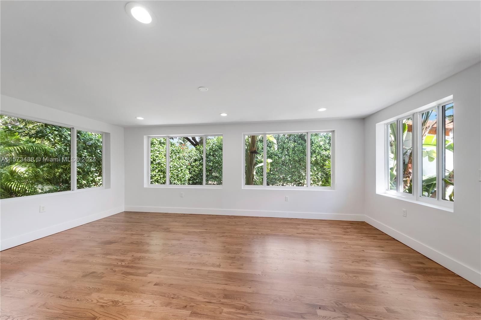 101 NW 100th St, Miami Shores, Florida 33150, 4 Bedrooms Bedrooms, ,3 BathroomsBathrooms,Residentiallease,For Rent,101 NW 100th St,A11573488