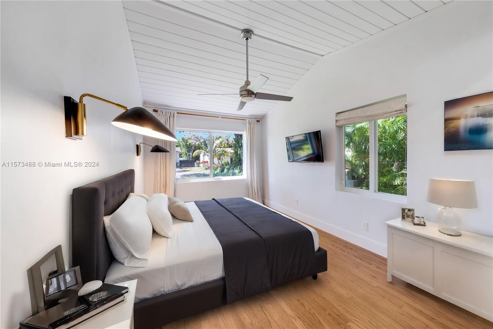 101 NW 100th St, Miami Shores, Florida 33150, 4 Bedrooms Bedrooms, ,3 BathroomsBathrooms,Residentiallease,For Rent,101 NW 100th St,A11573488