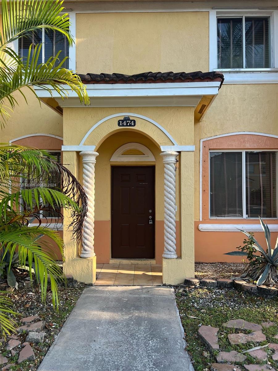 1474 SE 24th Ct 348, Homestead, Florida 33035, 3 Bedrooms Bedrooms, ,2 BathroomsBathrooms,Residentiallease,For Rent,1474 SE 24th Ct 348,A11573588