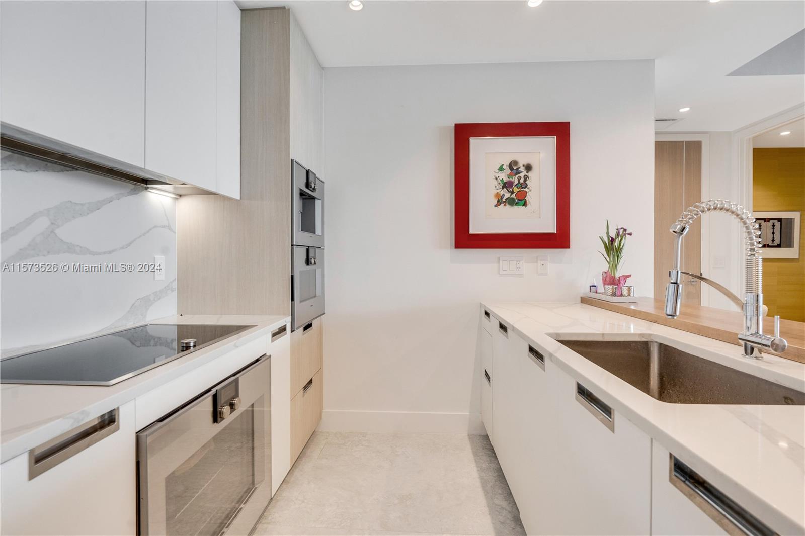 15701 Collins Ave 2804, Sunny Isles Beach, Florida 33160, 2 Bedrooms Bedrooms, ,2 BathroomsBathrooms,Residentiallease,For Rent,15701 Collins Ave 2804,A11573526