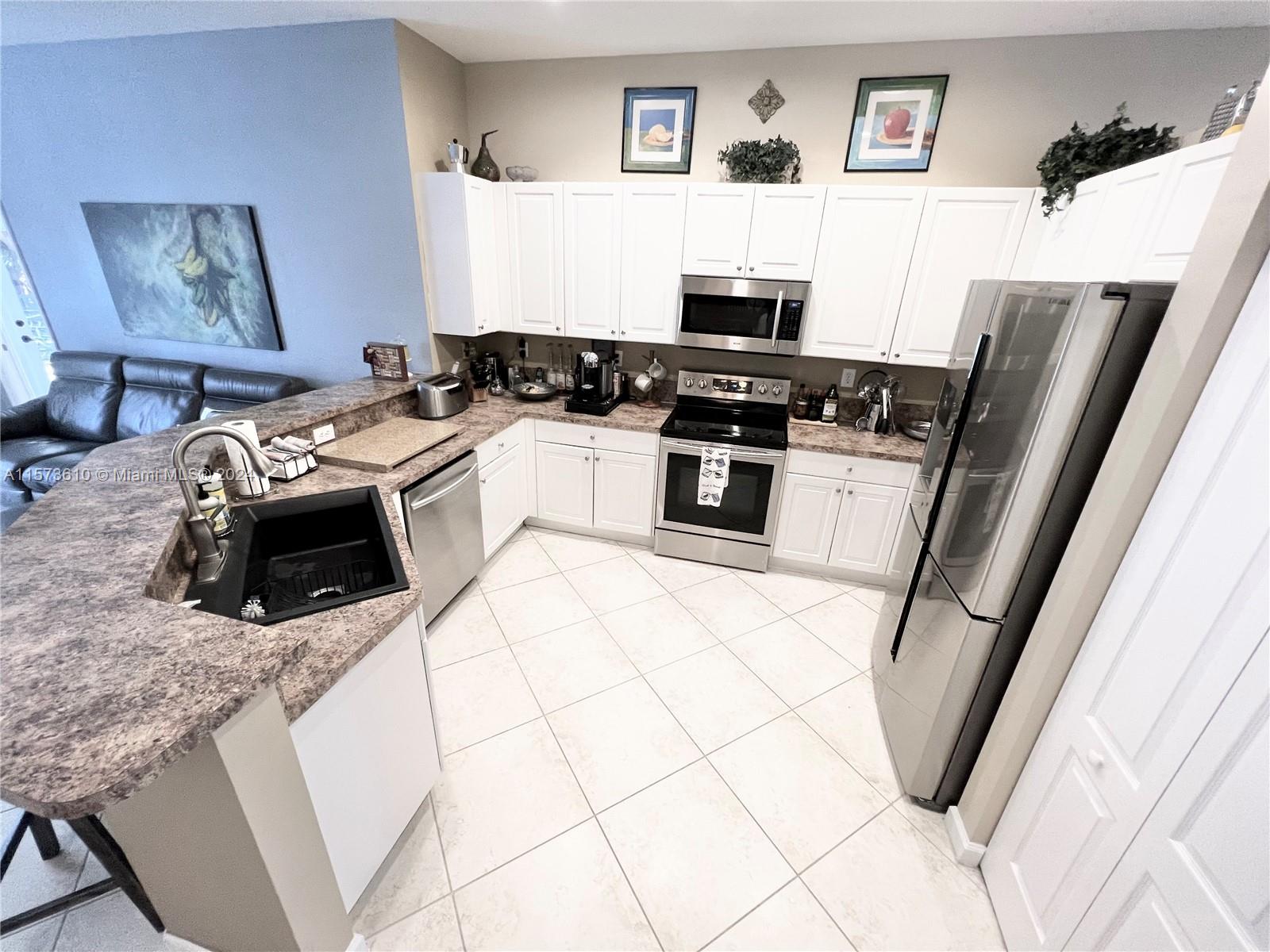 16516 SW 51st Ter 0, Miami, Florida 33185, 4 Bedrooms Bedrooms, ,3 BathroomsBathrooms,Residentiallease,For Rent,16516 SW 51st Ter 0,A11573610