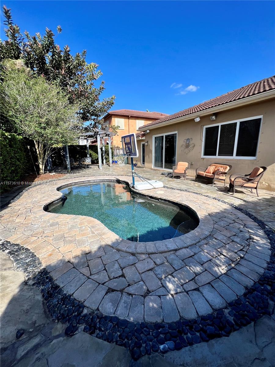 16516 SW 51st Ter 0, Miami, Florida 33185, 4 Bedrooms Bedrooms, ,3 BathroomsBathrooms,Residentiallease,For Rent,16516 SW 51st Ter 0,A11573610