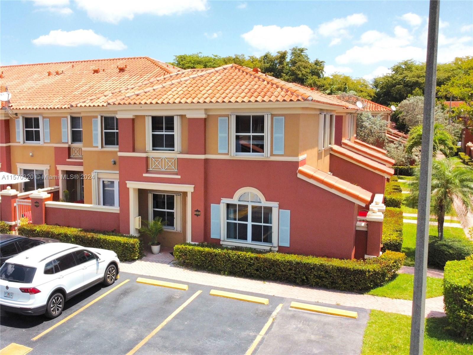 6103 NW 114th PL 6103, Doral, Florida 33178, 3 Bedrooms Bedrooms, ,2 BathroomsBathrooms,Residentiallease,For Rent,6103 NW 114th PL 6103,A11570320