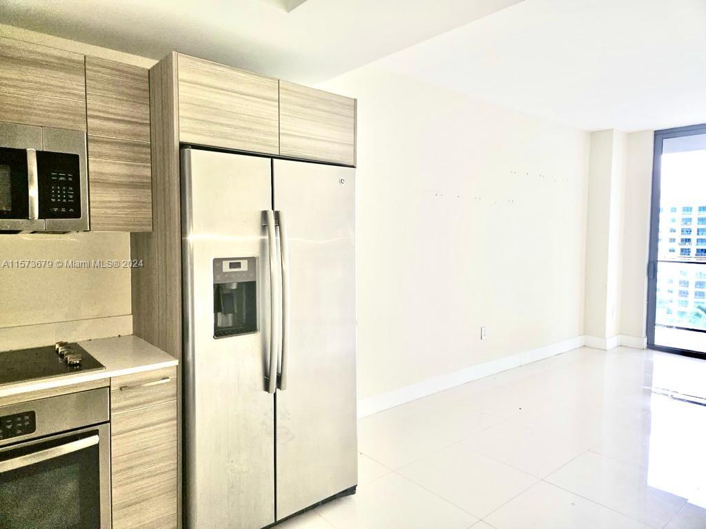 Miami, Florida 33137, 1 Bedroom Bedrooms, ,1 BathroomBathrooms,Residentiallease,For Rent,A11573679