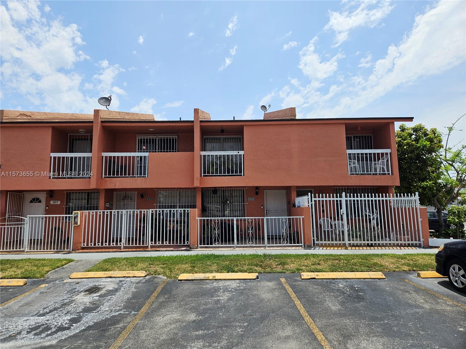 11351 SW 1st St #309 For Sale A11573655, FL