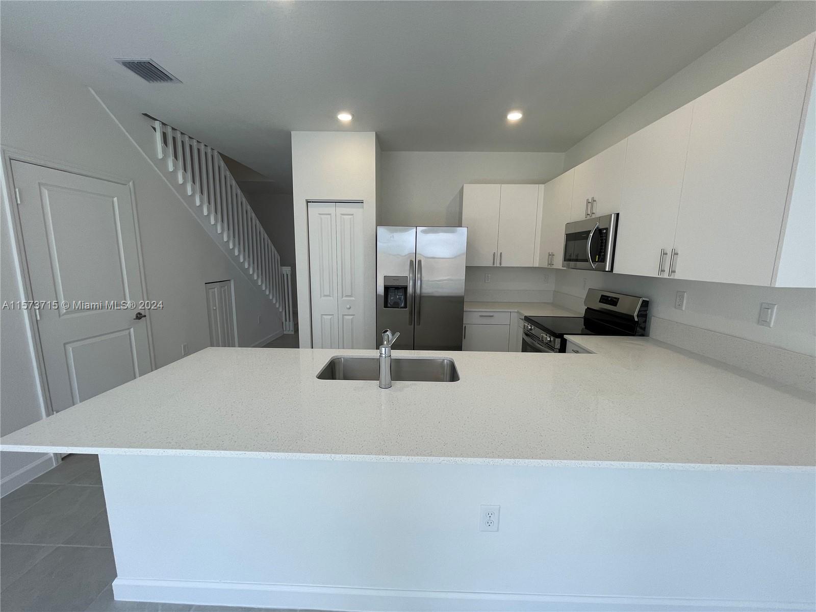 23321 SW 128th Ave 23321, Homestead, Florida 33032, 3 Bedrooms Bedrooms, ,2 BathroomsBathrooms,Residentiallease,For Rent,23321 SW 128th Ave 23321,A11573715