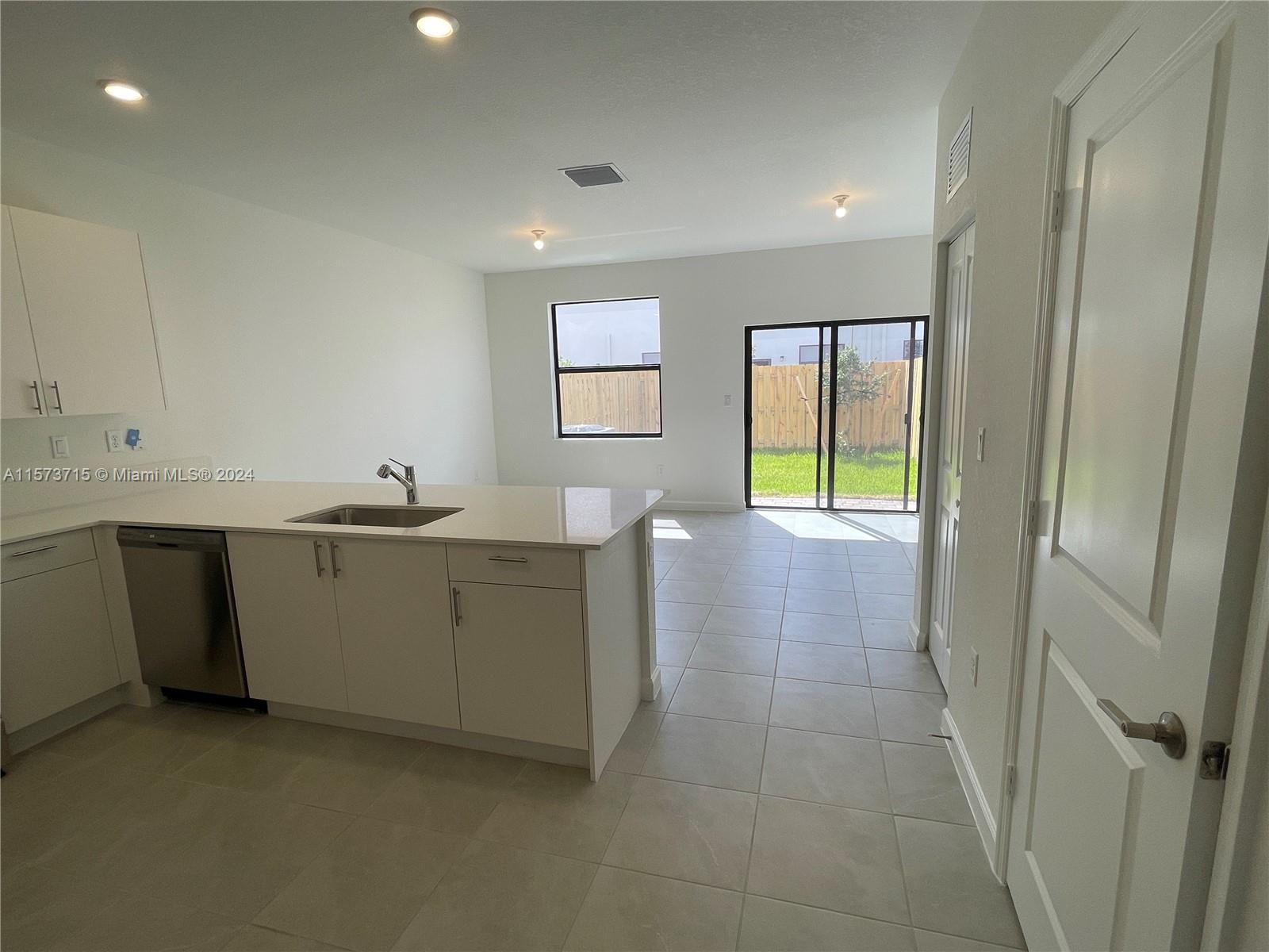 23321 SW 128th Ave 23321, Homestead, Florida 33032, 3 Bedrooms Bedrooms, ,2 BathroomsBathrooms,Residentiallease,For Rent,23321 SW 128th Ave 23321,A11573715