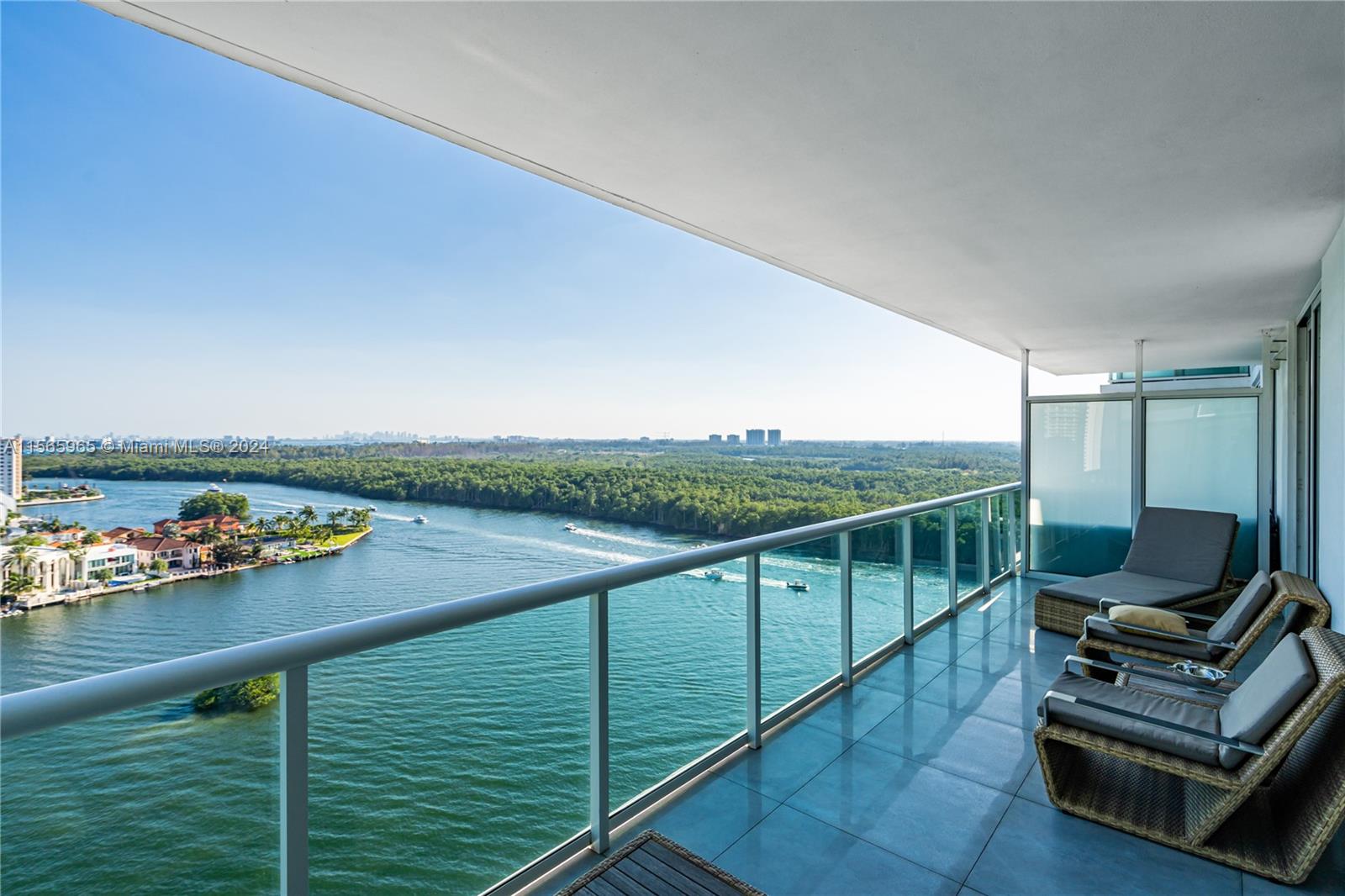 400  Sunny Isles Blvd #1607 For Sale A11565965, FL