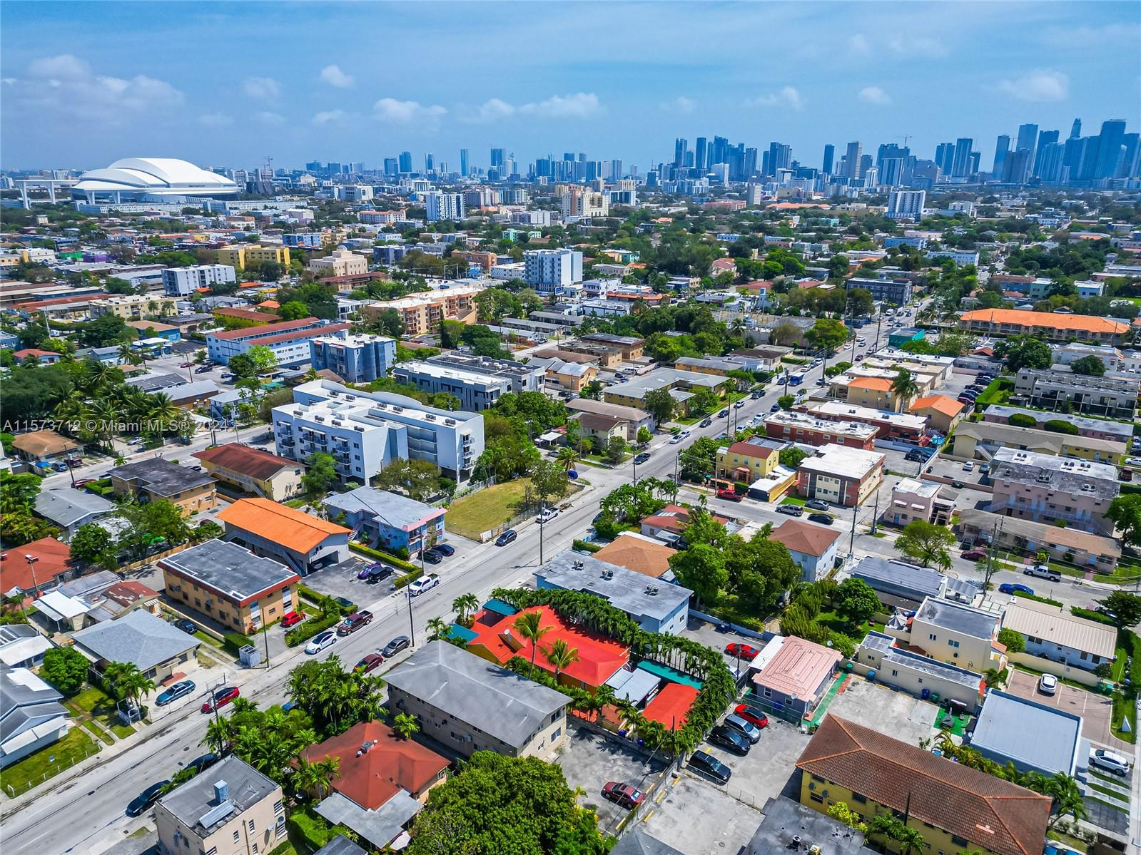 1828 SW 6th St 2, Miami, Florida 33135, 2 Bedrooms Bedrooms, ,1 BathroomBathrooms,Residentiallease,For Rent,1828 SW 6th St 2,A11573712