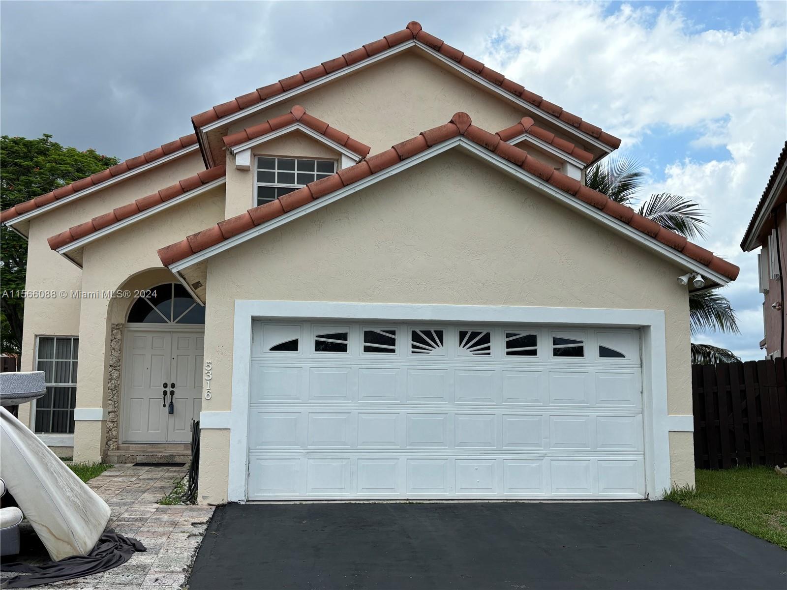 5316 SW 153 CT, Miami, Florida 33185, 4 Bedrooms Bedrooms, ,2 BathroomsBathrooms,Residentiallease,For Rent,5316 SW 153 CT,A11566088