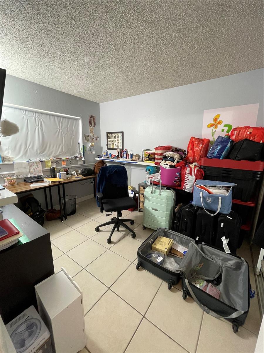 3268 SW 7th St 3268, Miami, Florida 33135, 3 Bedrooms Bedrooms, ,2 BathroomsBathrooms,Residentiallease,For Rent,3268 SW 7th St 3268,A11573497
