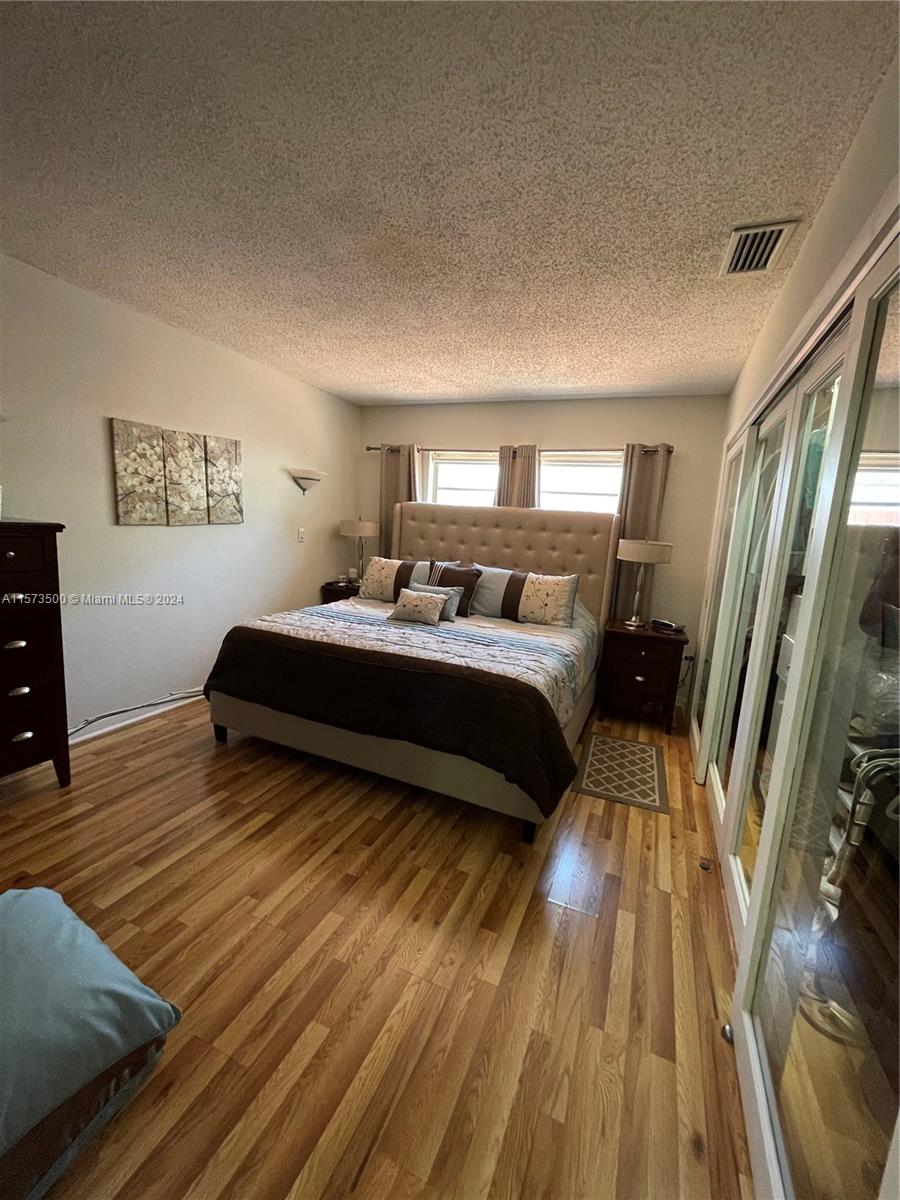 3270 SW 7th St 3270, Miami, Florida 33135, 3 Bedrooms Bedrooms, ,2 BathroomsBathrooms,Residentiallease,For Rent,3270 SW 7th St 3270,A11573500
