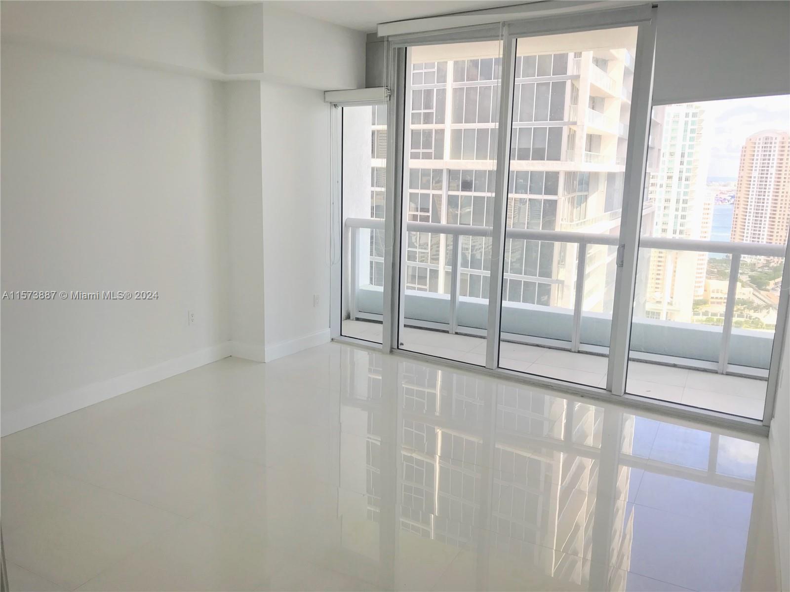 485 Brickell Ave 2911, Miami, Florida 33131, 1 Bedroom Bedrooms, ,1 BathroomBathrooms,Residentiallease,For Rent,485 Brickell Ave 2911,A11573887