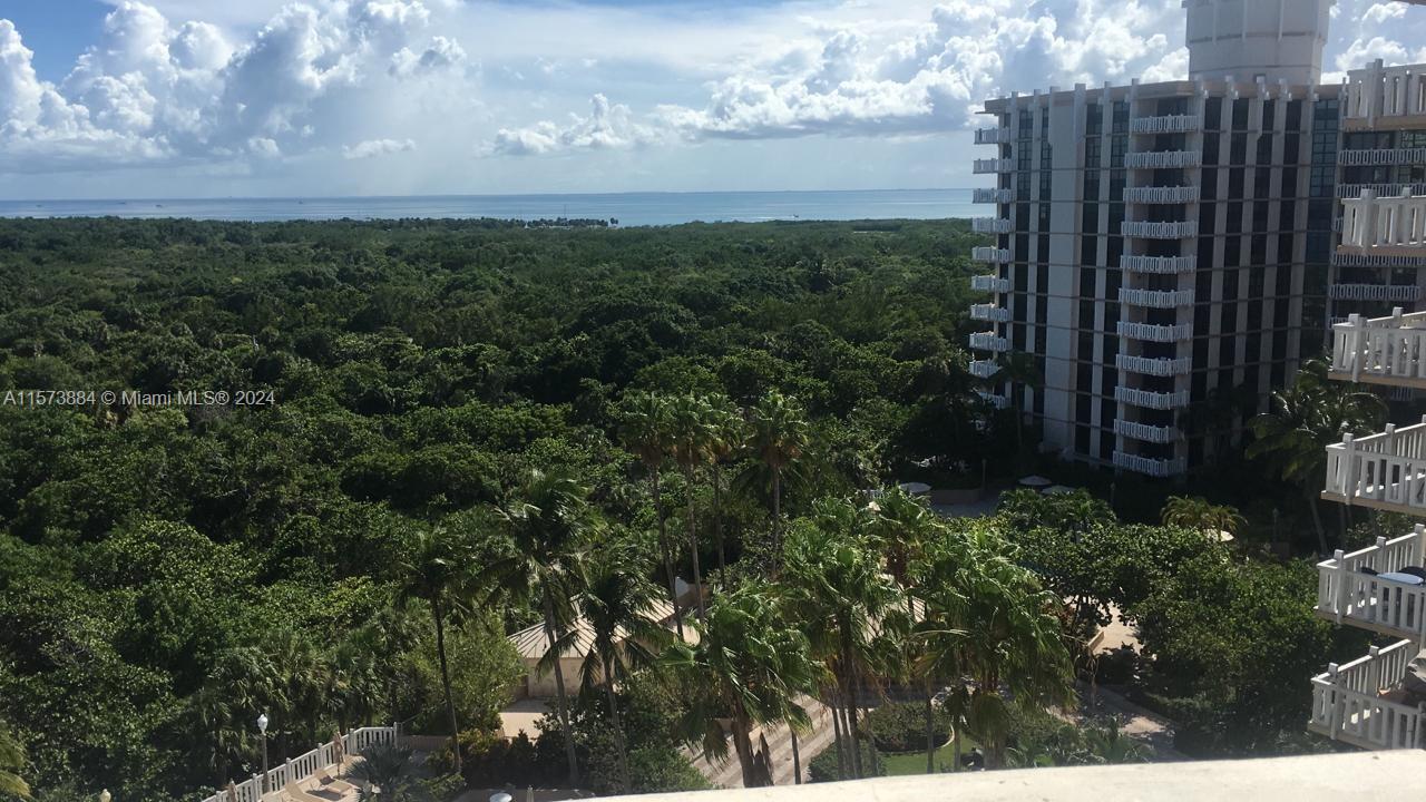 1111 CRANDON BL B1003, Key Biscayne, Florida 33149, 2 Bedrooms Bedrooms, ,2 BathroomsBathrooms,Residentiallease,For Rent,1111 CRANDON BL B1003,A11573884