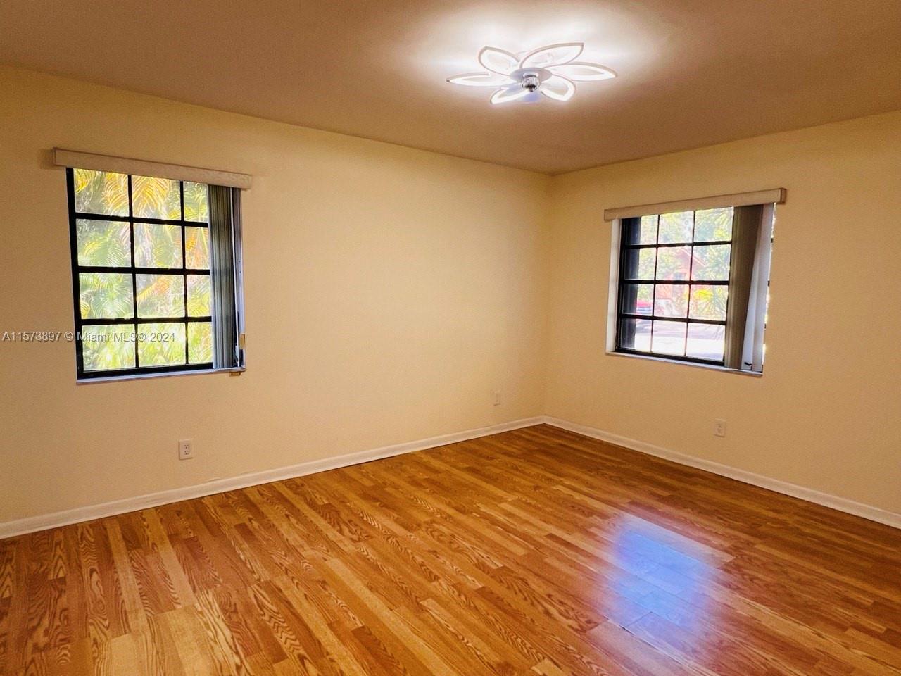 2219 Nova Village Dr, Davie, Florida 33317, 3 Bedrooms Bedrooms, ,2 BathroomsBathrooms,Residentiallease,For Rent,2219 Nova Village Dr,A11573897