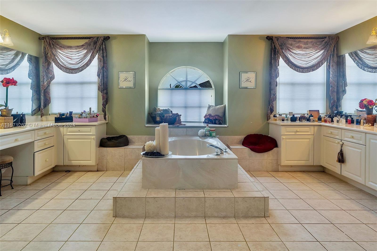 16574 SW 19 ST, Miramar, Florida 33027, 5 Bedrooms Bedrooms, ,4 BathroomsBathrooms,Residential,For Sale,16574 SW 19 ST,A11571262
