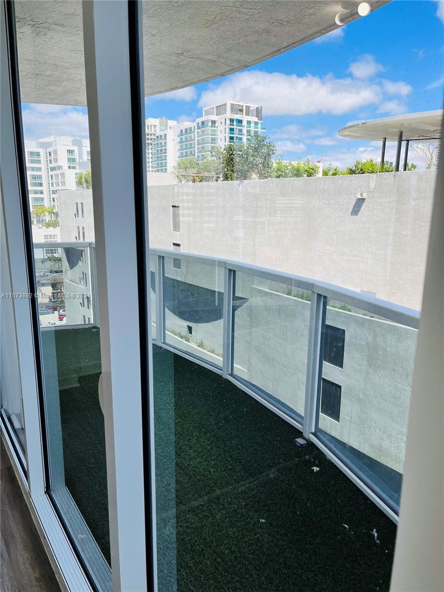601 NE 23rd St 1006, Miami, Florida 33137, 2 Bedrooms Bedrooms, ,2 BathroomsBathrooms,Residentiallease,For Rent,601 NE 23rd St 1006,A11573892