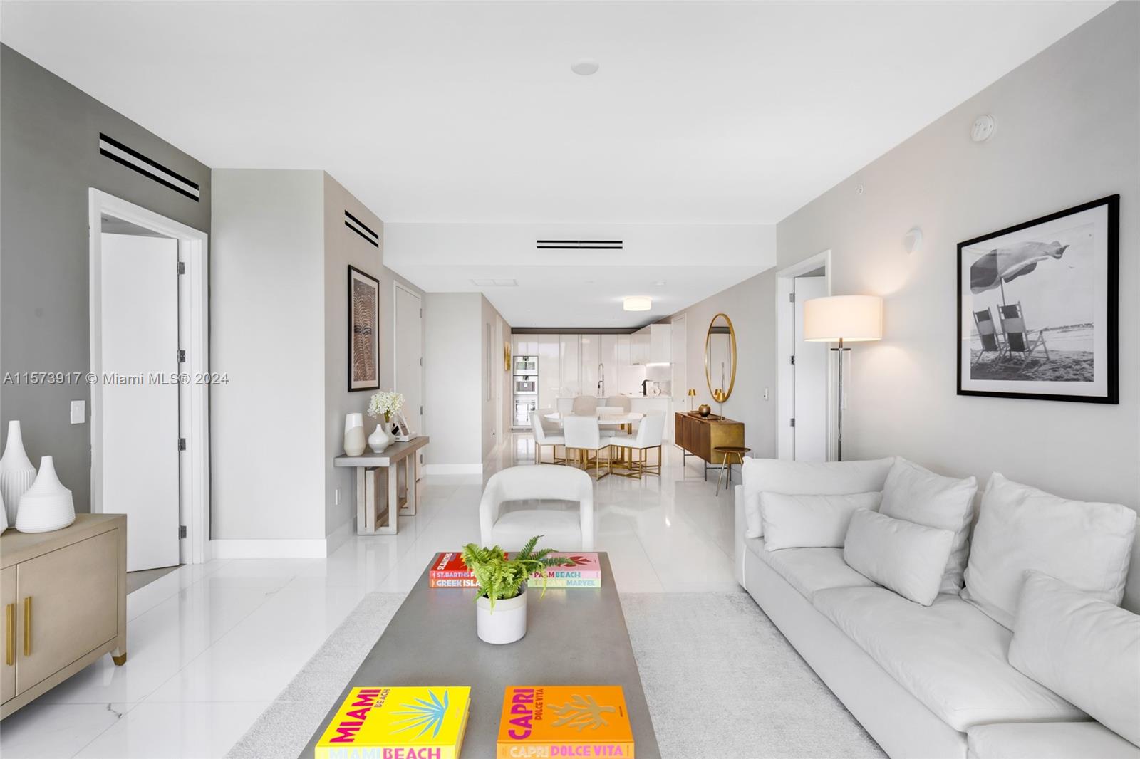 10201 Collins Ave 305, Bal Harbour, Florida 33154, 2 Bedrooms Bedrooms, ,2 BathroomsBathrooms,Residentiallease,For Rent,10201 Collins Ave 305,A11573917