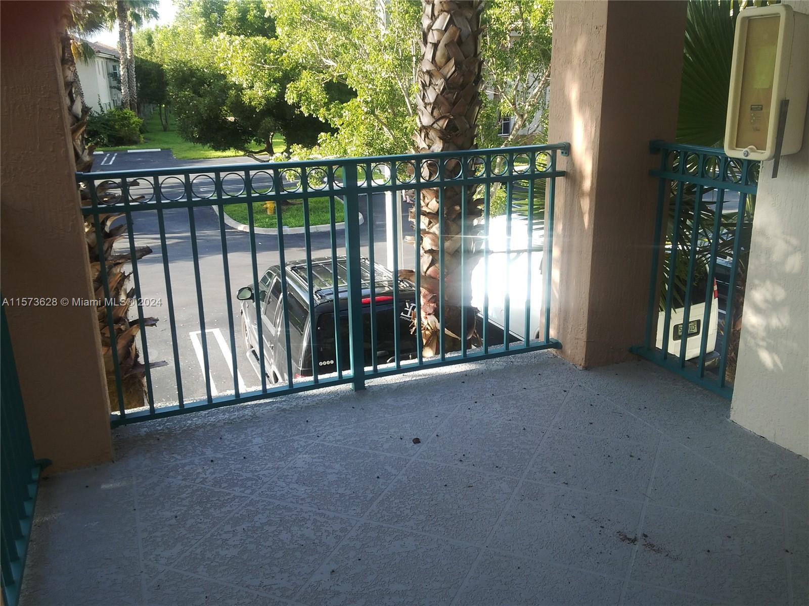 1250 SE 31st Ct 206-33, Homestead, Florida 33035, 3 Bedrooms Bedrooms, ,2 BathroomsBathrooms,Residentiallease,For Rent,1250 SE 31st Ct 206-33,A11573628