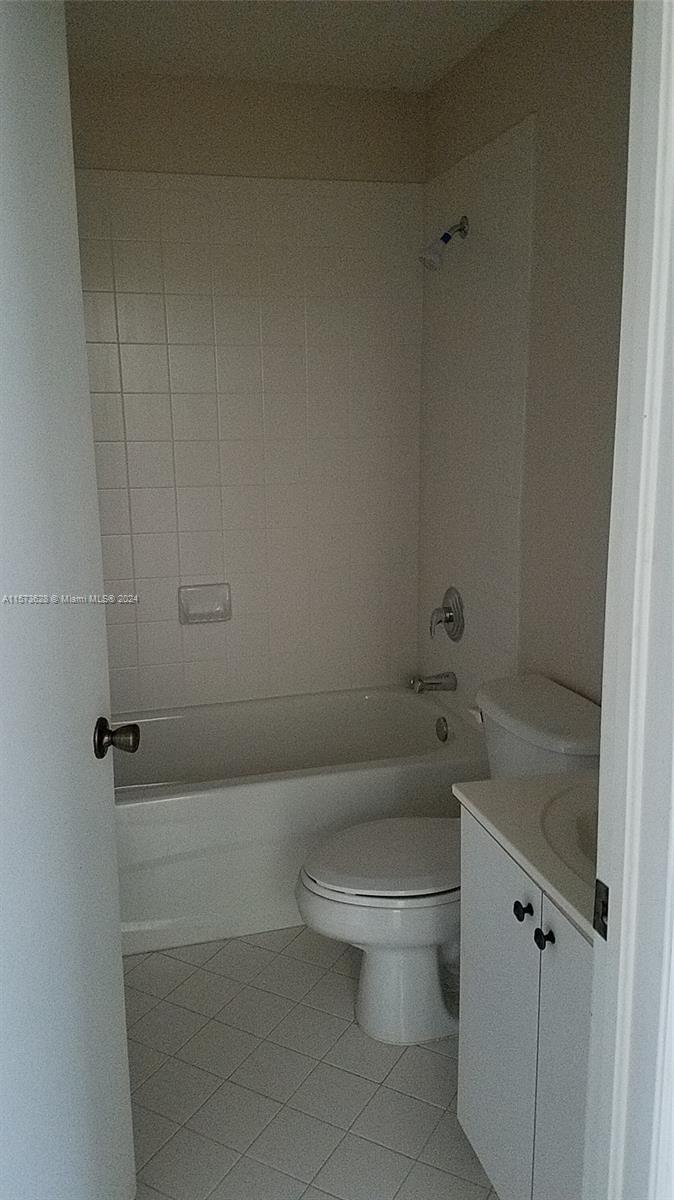 1250 SE 31st Ct 206-33, Homestead, Florida 33035, 3 Bedrooms Bedrooms, ,2 BathroomsBathrooms,Residentiallease,For Rent,1250 SE 31st Ct 206-33,A11573628