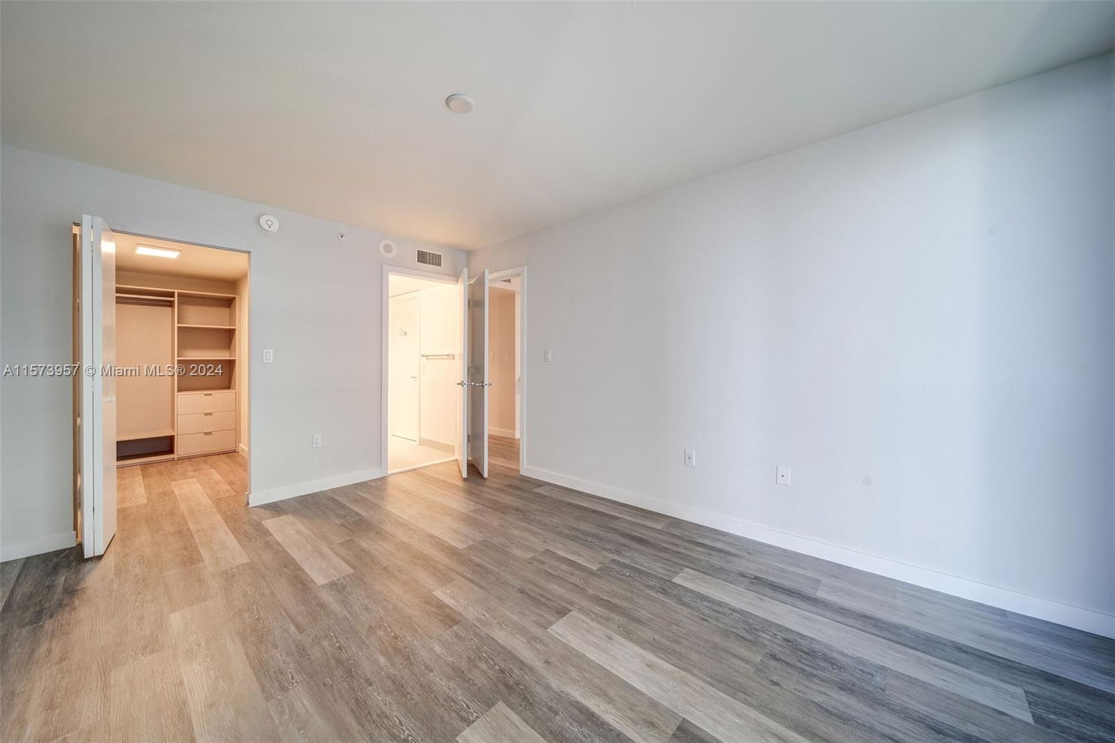 1756 N Bayshore Dr 29F, Miami, Florida 33132, 1 Bedroom Bedrooms, ,1 BathroomBathrooms,Residentiallease,For Rent,1756 N Bayshore Dr 29F,A11573957