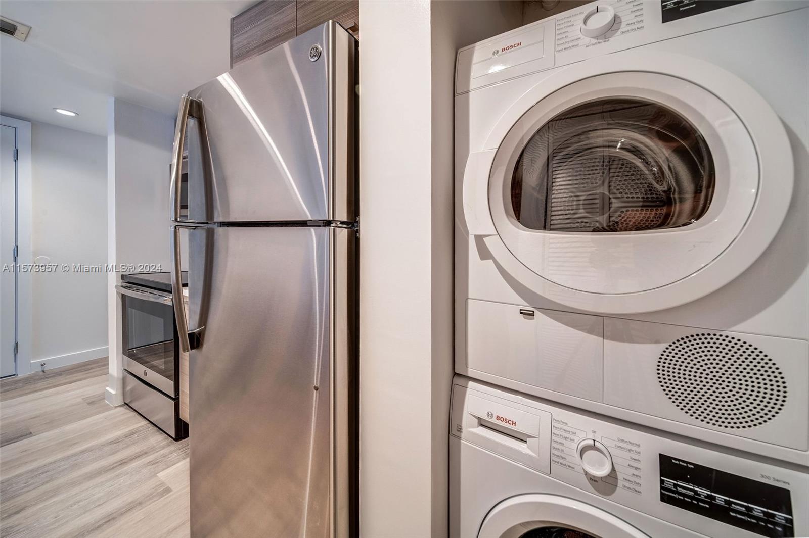 1756 N Bayshore Dr 29F, Miami, Florida 33132, 1 Bedroom Bedrooms, ,1 BathroomBathrooms,Residentiallease,For Rent,1756 N Bayshore Dr 29F,A11573957