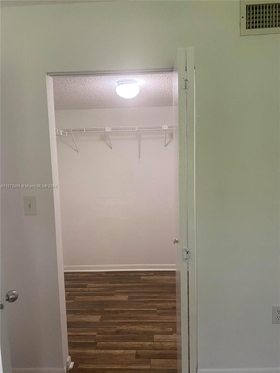 14921 SW 82nd Ln 19-408, Miami, Florida 33193, 3 Bedrooms Bedrooms, ,2 BathroomsBathrooms,Residentiallease,For Rent,14921 SW 82nd Ln 19-408,A11573965