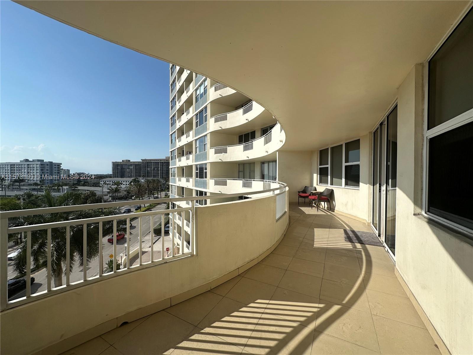 3180 S Ocean Dr 519, Hallandale Beach, Florida 33009, 2 Bedrooms Bedrooms, ,2 BathroomsBathrooms,Residential,For Sale,3180 S Ocean Dr 519,A11573199