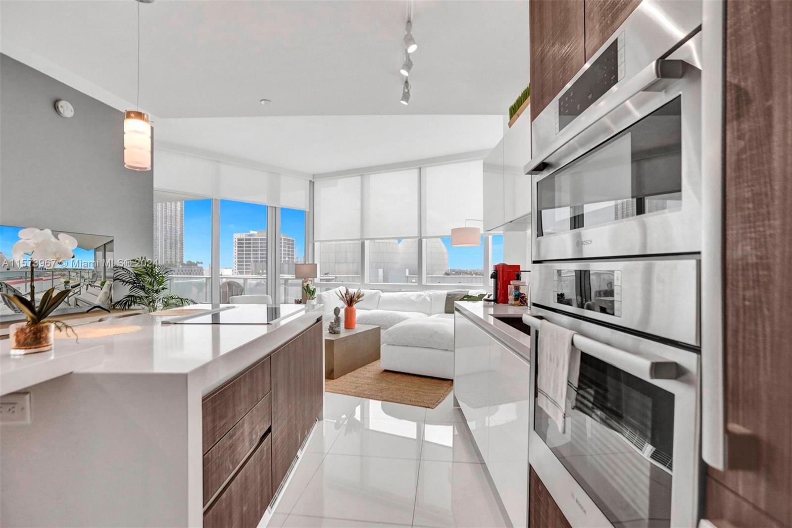 851 NE 1st Ave 1004, Miami, Florida 33132, 2 Bedrooms Bedrooms, ,2 BathroomsBathrooms,Residentiallease,For Rent,851 NE 1st Ave 1004,A11573967