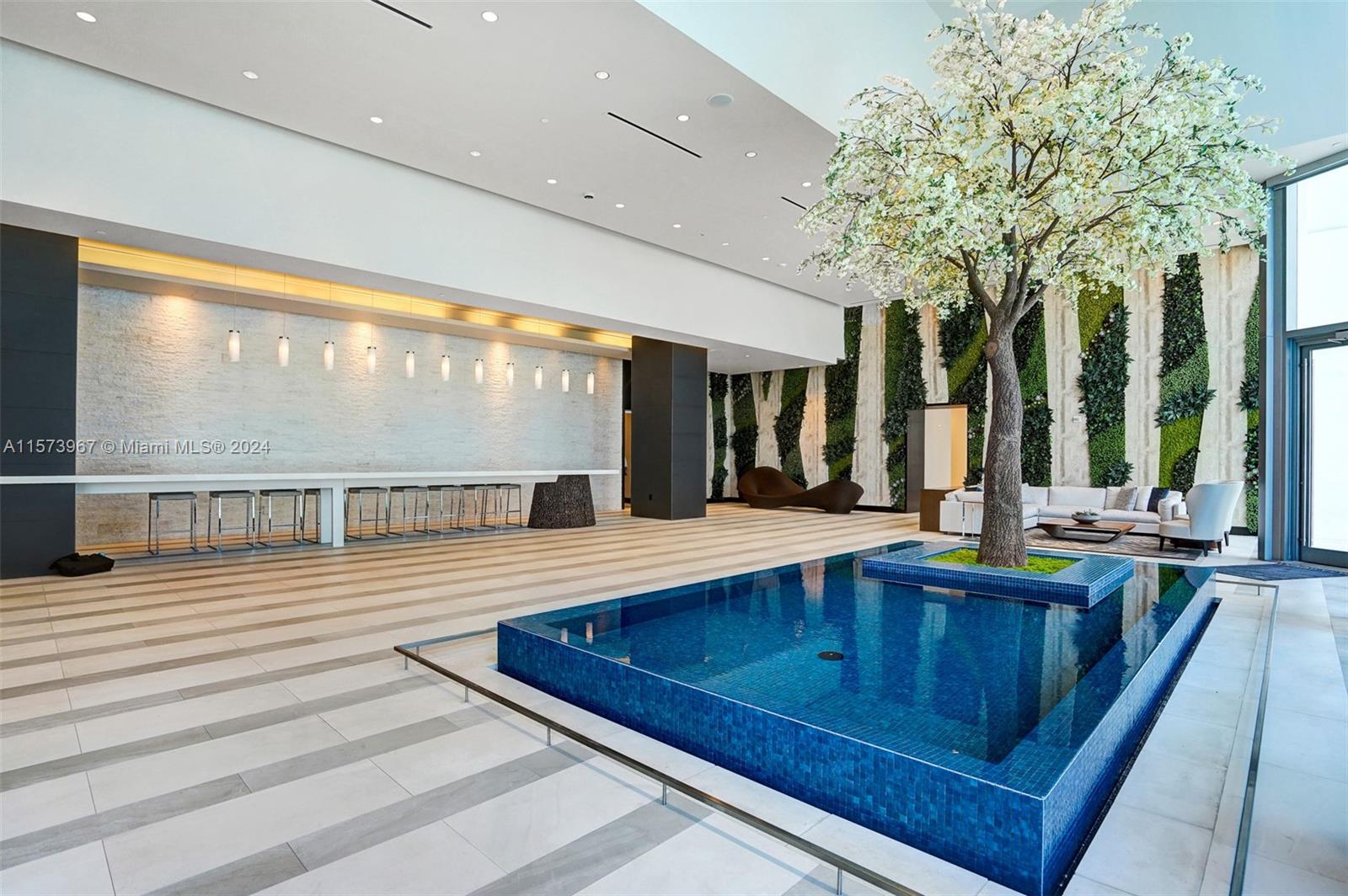 851 NE 1st Ave 1004, Miami, Florida 33132, 2 Bedrooms Bedrooms, ,2 BathroomsBathrooms,Residentiallease,For Rent,851 NE 1st Ave 1004,A11573967