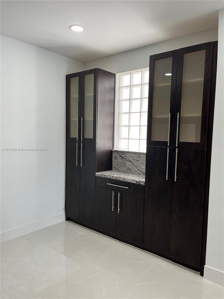 3674 San Simeon Cir 3674, Weston, Florida 33331, 3 Bedrooms Bedrooms, 1 Room Rooms,2 BathroomsBathrooms,Residential,For Sale,3674 San Simeon Cir 3674,A11573942