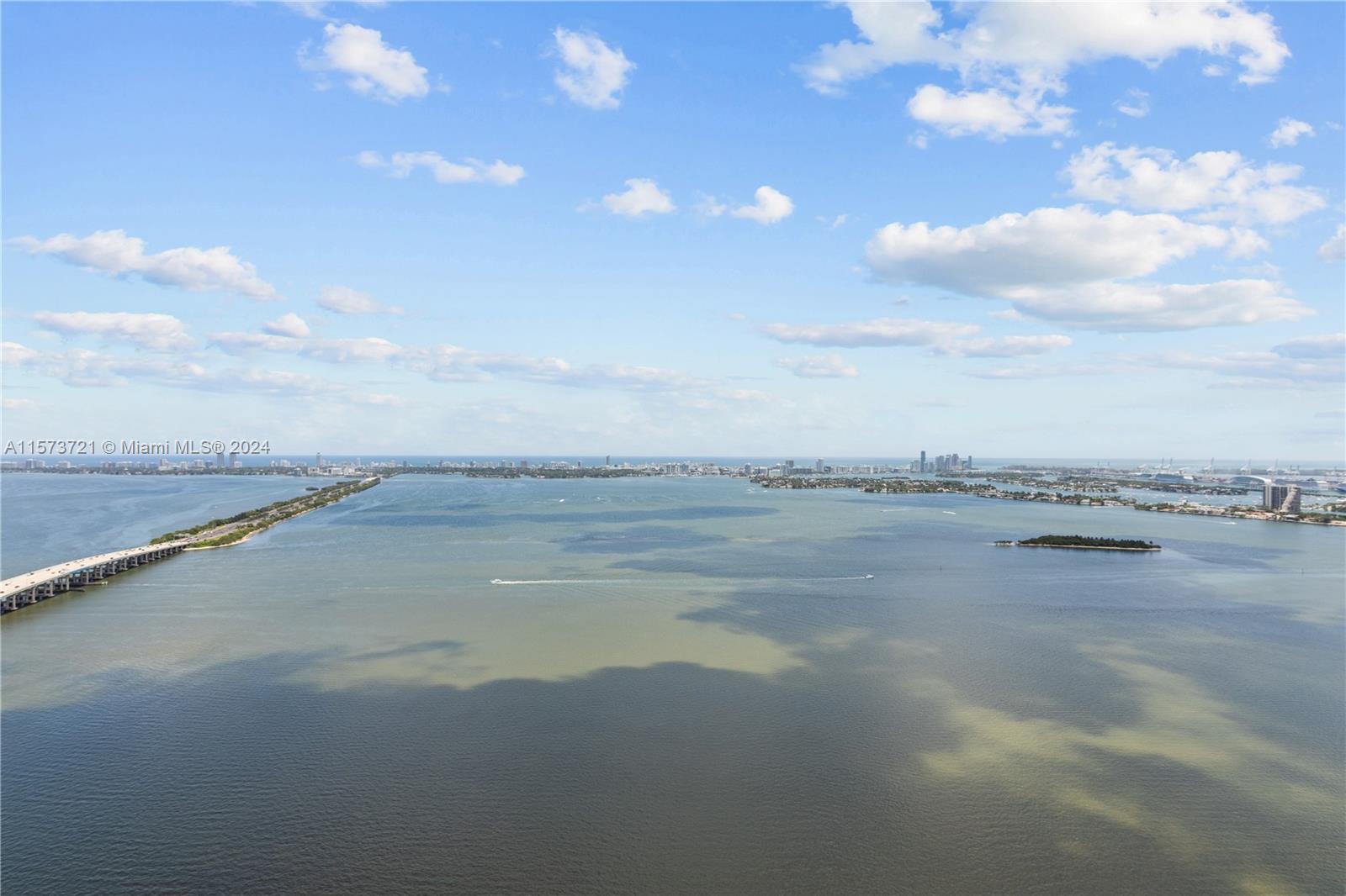 3131 NE 7th Ave PH5002, Miami, Florida 33137, 4 Bedrooms Bedrooms, ,5 BathroomsBathrooms,Residentiallease,For Rent,3131 NE 7th Ave PH5002,A11573721