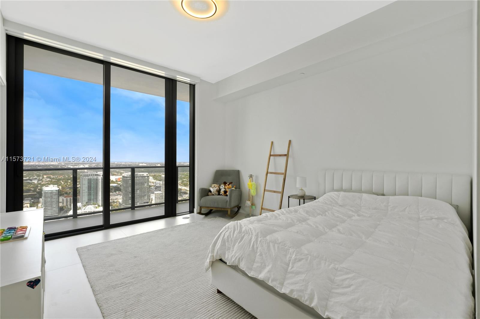 3131 NE 7th Ave PH5002, Miami, Florida 33137, 4 Bedrooms Bedrooms, ,5 BathroomsBathrooms,Residentiallease,For Rent,3131 NE 7th Ave PH5002,A11573721