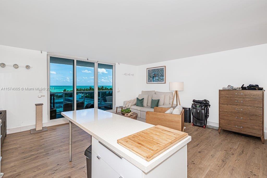 2301  Collins Ave #541 For Sale A11574005, FL